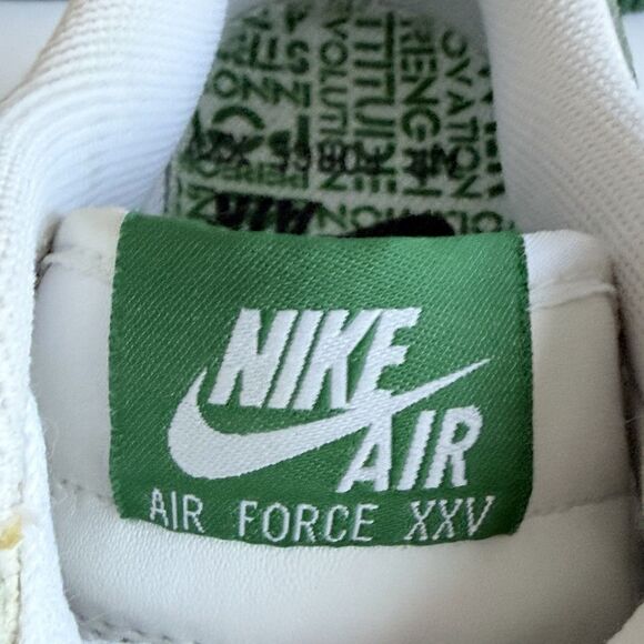 Nike Air Force 1 XXV '82 Size 3.5 Youth unisex (Women's 5) white/green low EUC - Picture 8 of 11